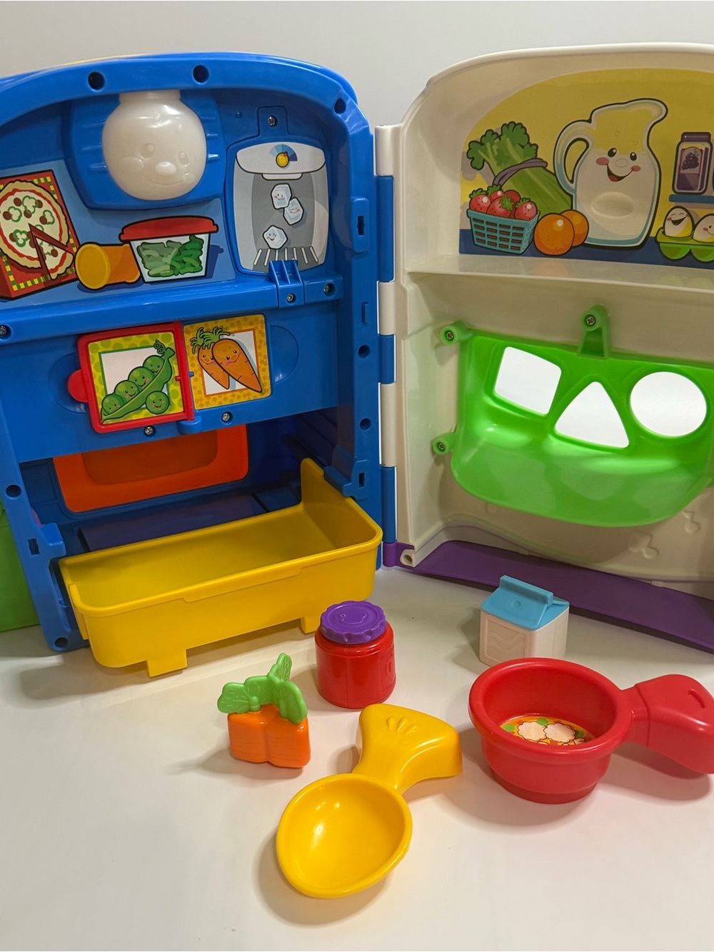 Fisher-Price Laugh & Learn Learning Kitchen - Picture 5 of 9